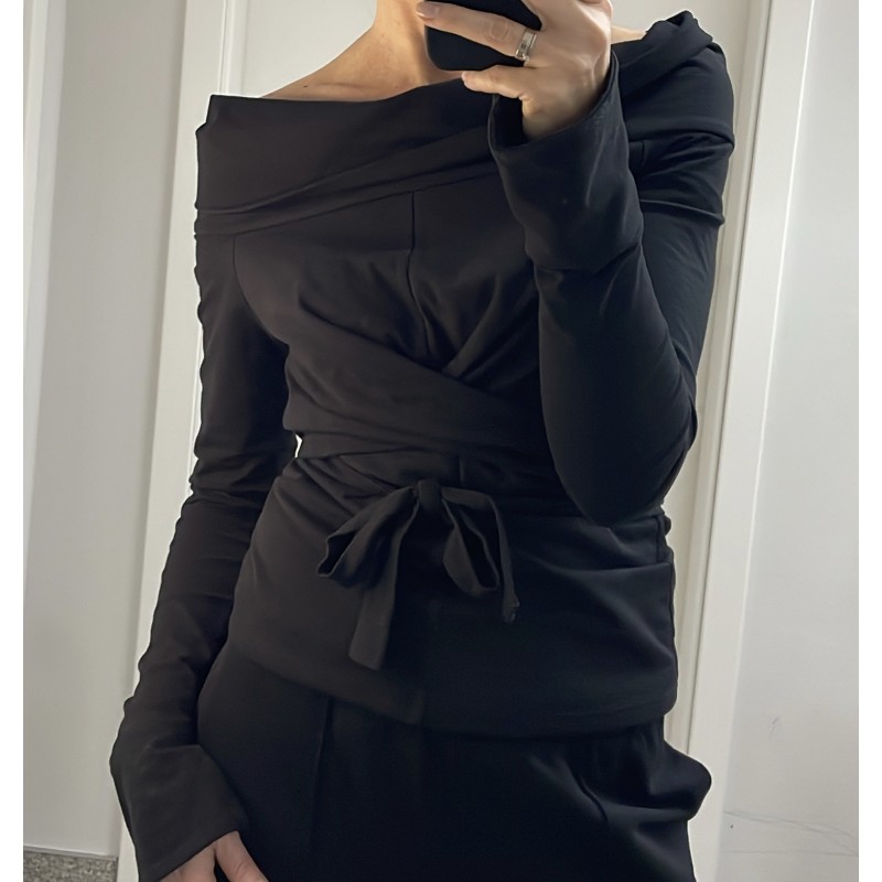 DRAPOWANA BLUZKA MODEL SCULPT BLACK